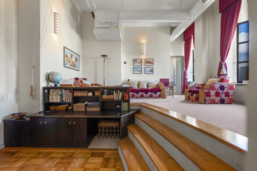 2 Bedroom Property for Sale in Cape Town City Centre Western Cape